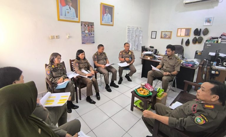 PPID Satpol PP Kalteng Rapat Internal Bahas Data Daftar Informasi Publik Tahun 2025